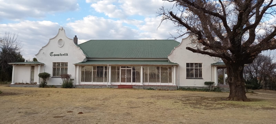 6 Bedroom Property for Sale in Edenburg Free State